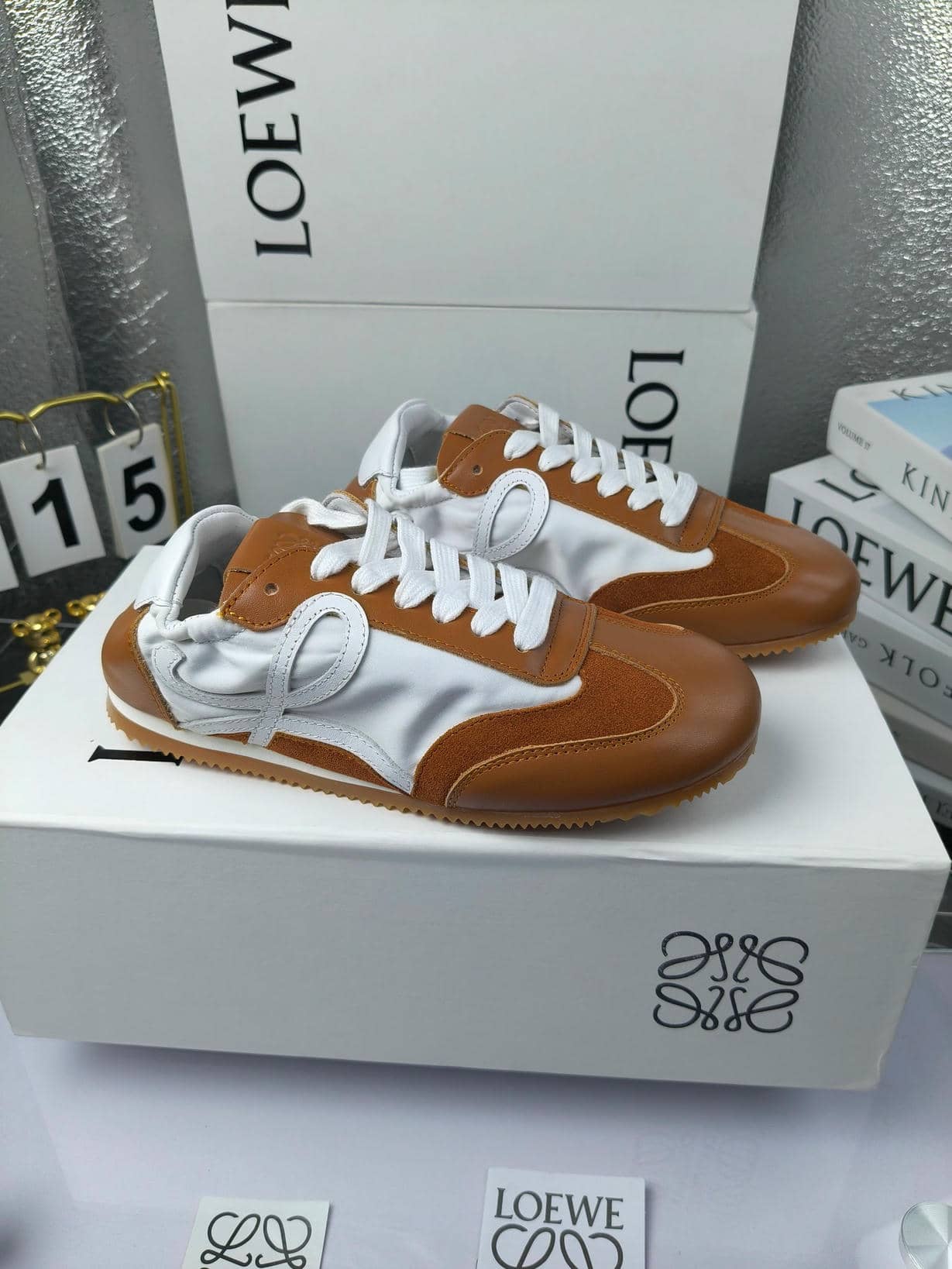 Loewe Classic  Ballet Runner-8